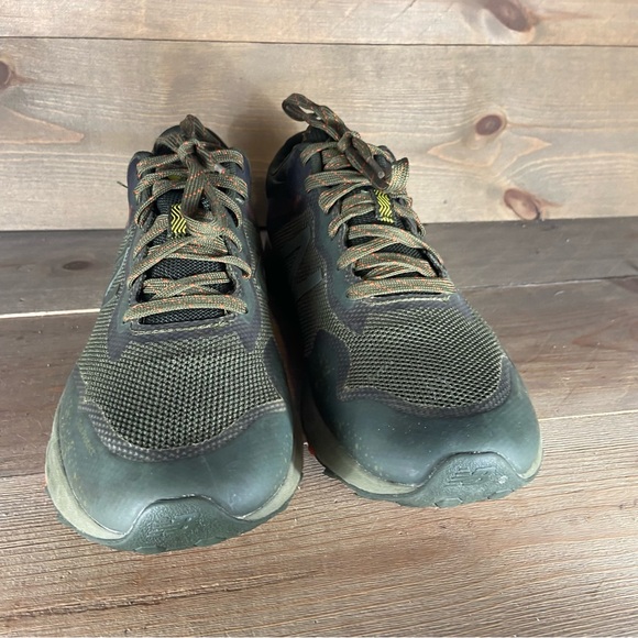 New Balance Fresh Foam Arishi Mens size 9 shoes green trail running sneakers - Picture 4 of 8